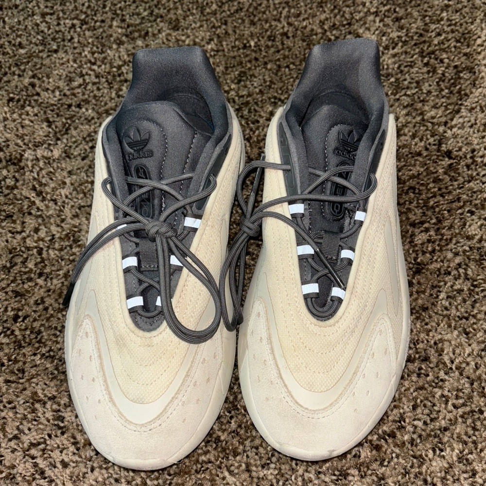 Tan and grey adidas shoes - Picture 2 of 3
